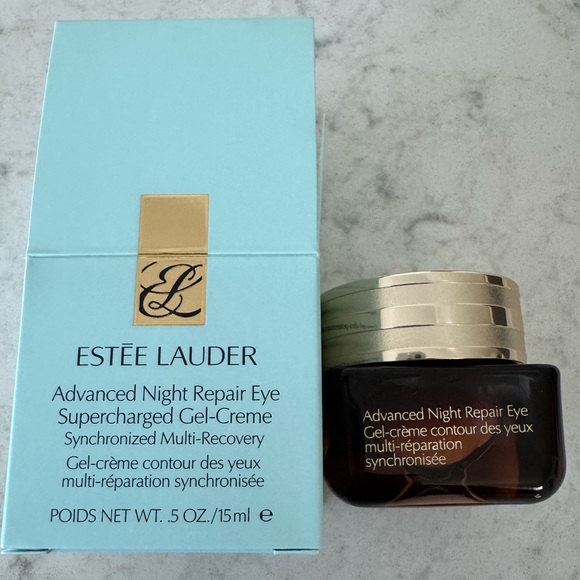 Estee Lauder Advanced Night Repair Eye Supercharged Gel-Creme - Picture 3 of 7